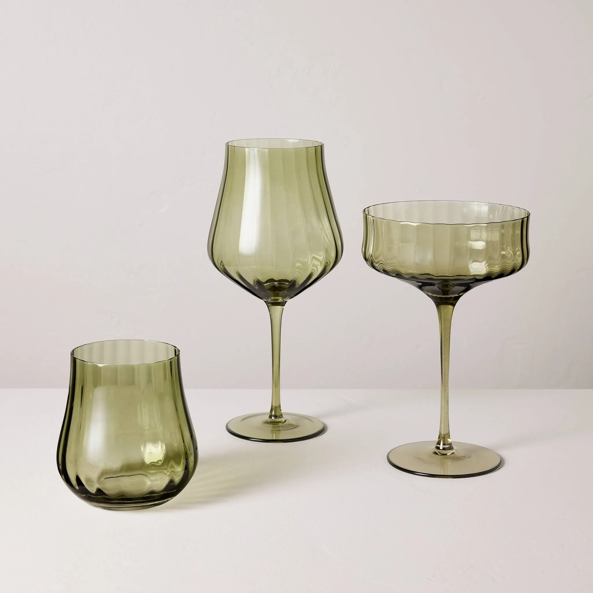Set of 4 20oz Wine Glasses - Green - Image 5