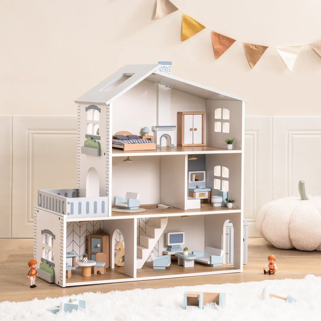 Simple Nordic Doll House