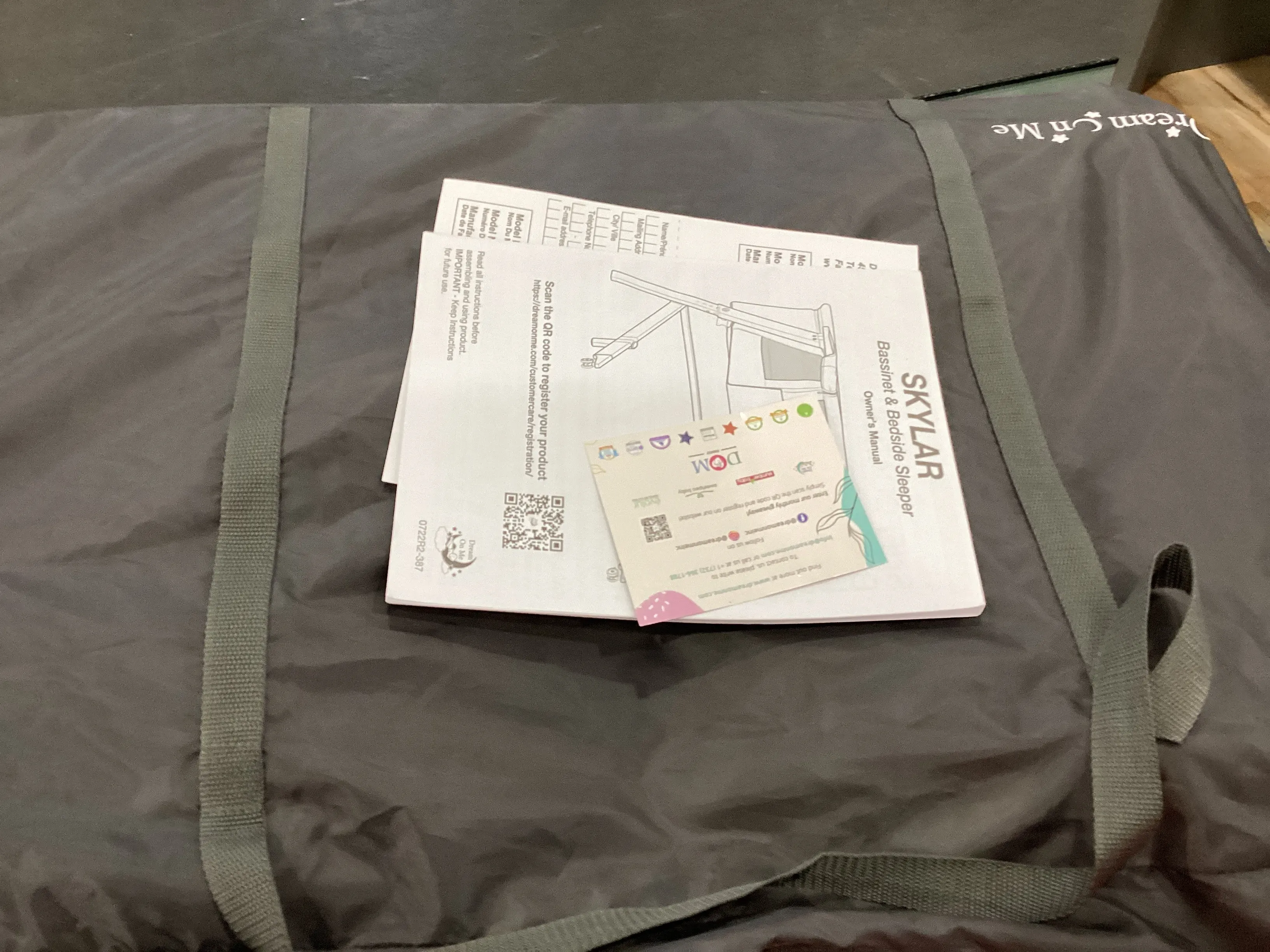 Skylar Bassinet and Bedside Sleeper - Grey - Image 9