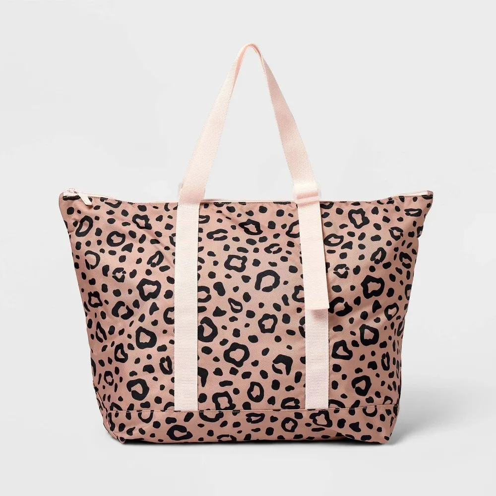 Snow Tote Bag - Leopard Spot - Image 4