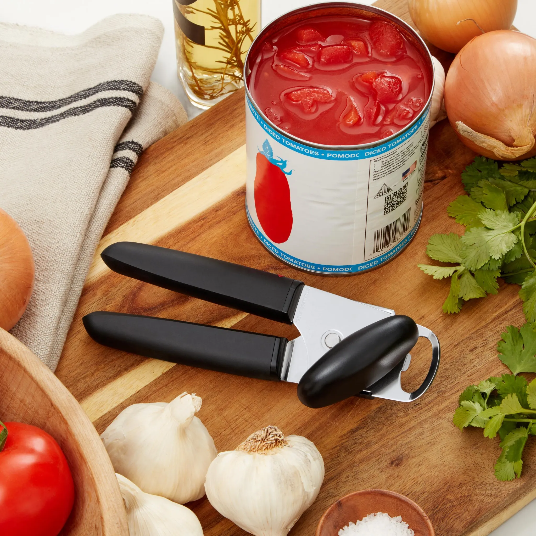 Soft Handled Can Opener: Good Grips, Stainless Steel - Image 7