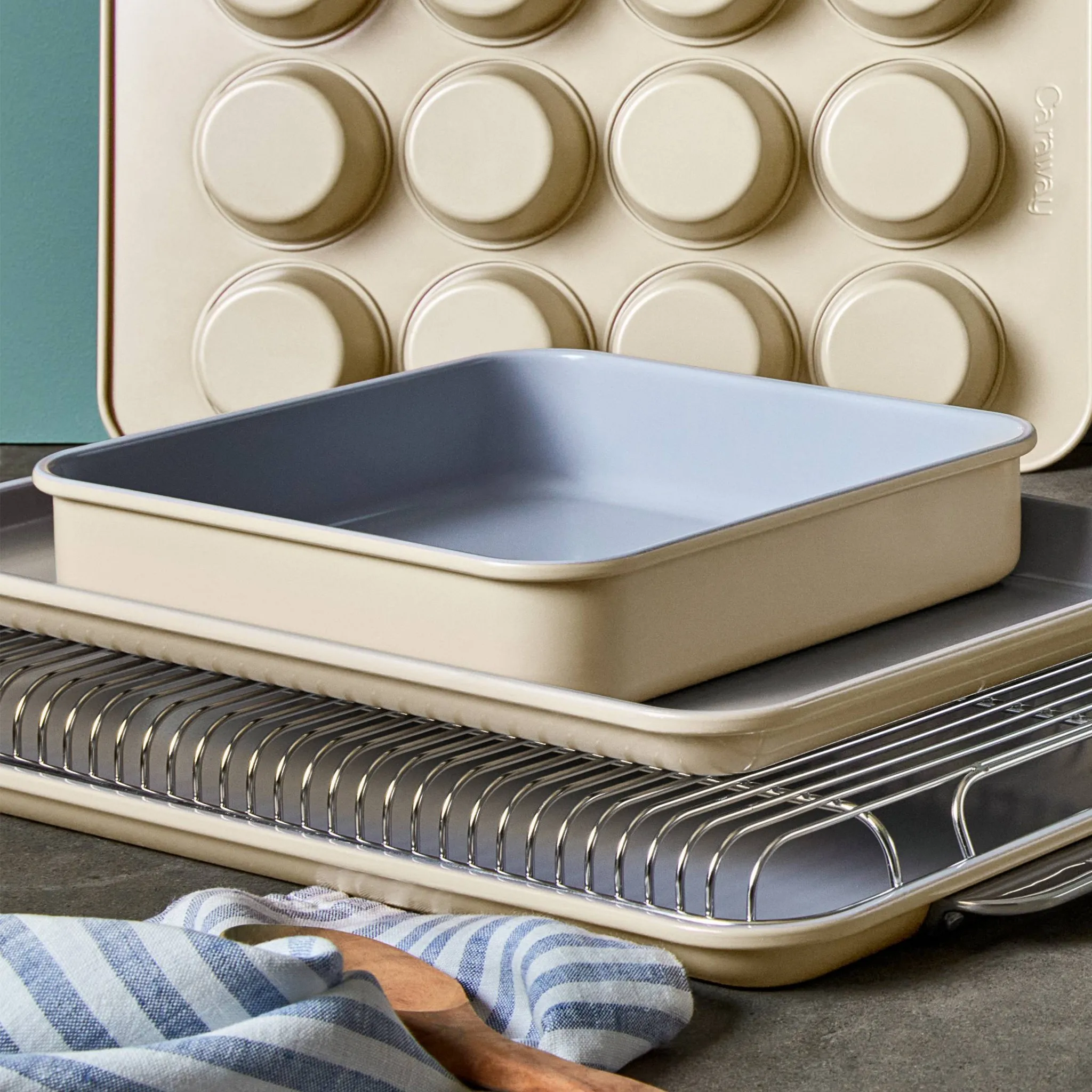 Square Baking Pan - Gray - Image 5