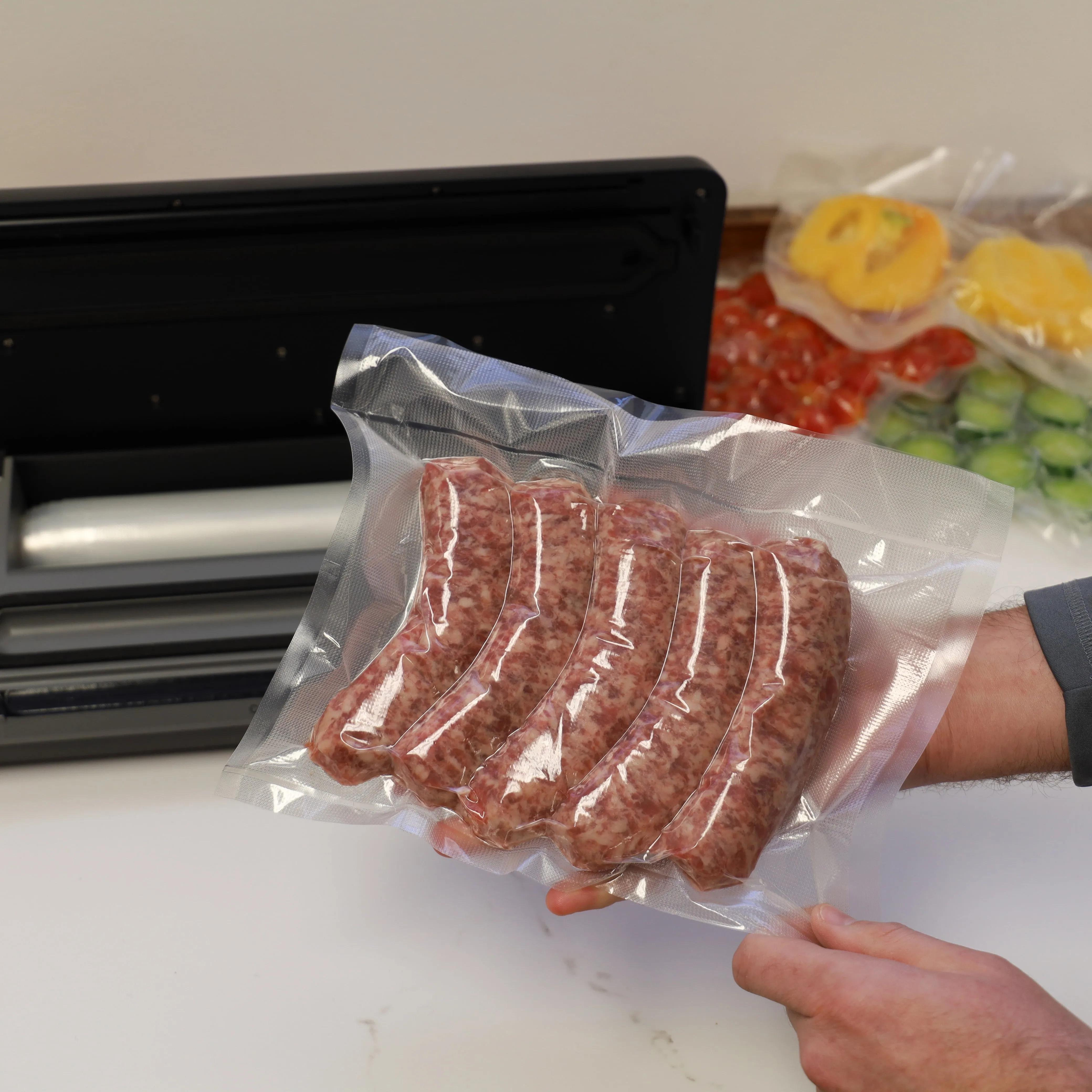 Stainless Steel Vacuum Sealer With Roll Storage - Image 4