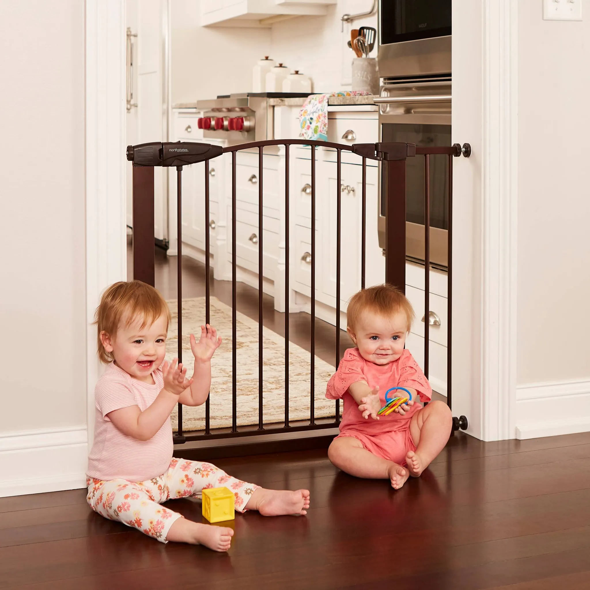 Stone Arch Auto Close Gate - Bronze - Image 5