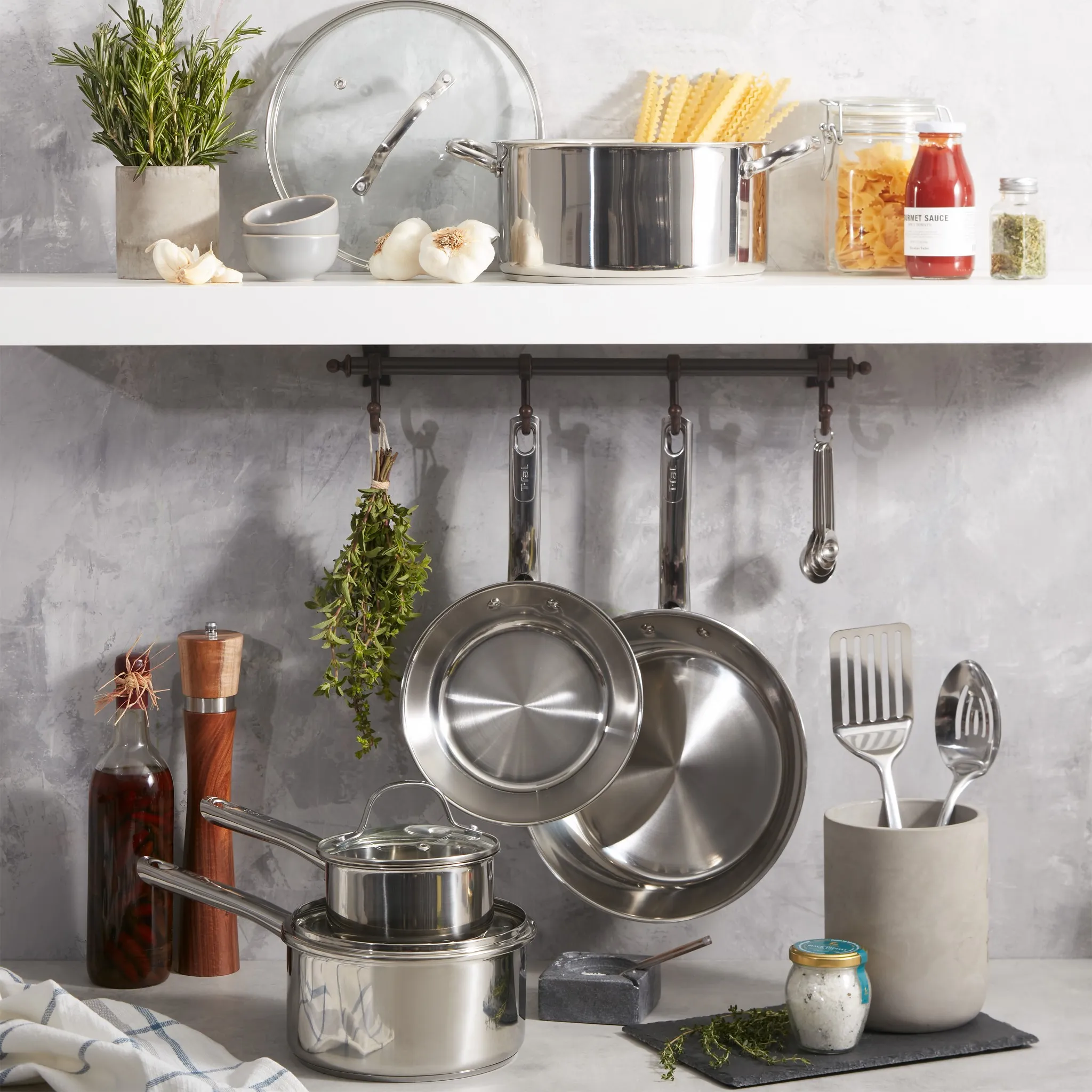T-fal 14pc Expert Stainless Steel Cookware Set Silver. - Image 2