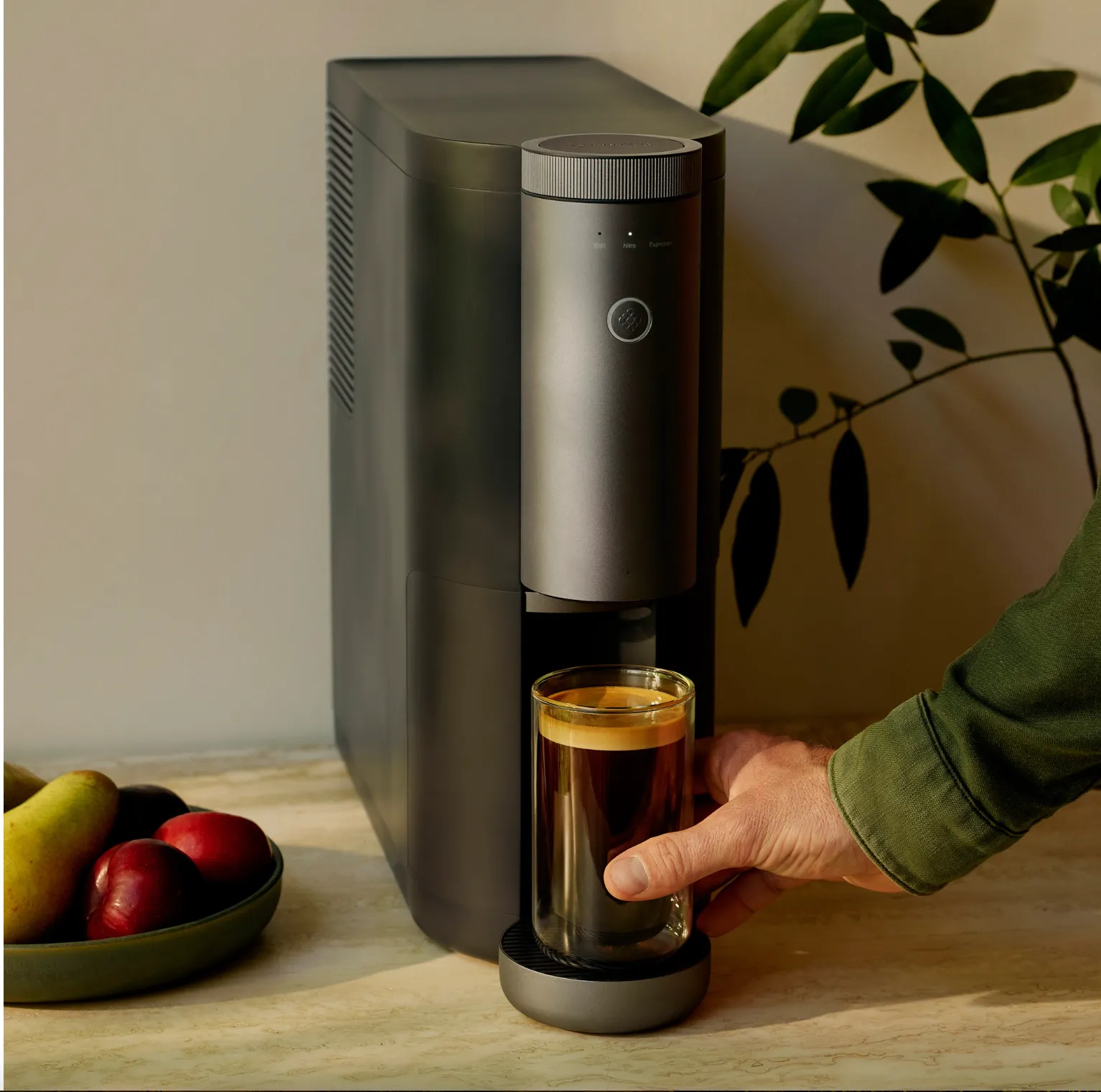 The Cumulus Cold Brew Coffee Machine - Carbon - Image 4