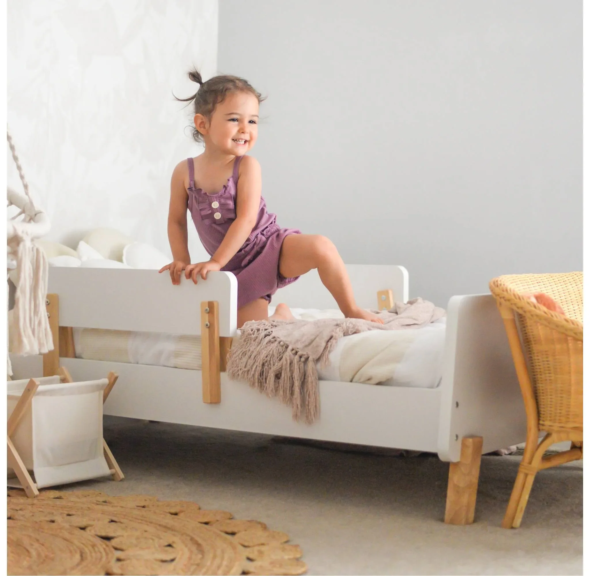 Toddler Muse Kids' Bed - White - Image 5