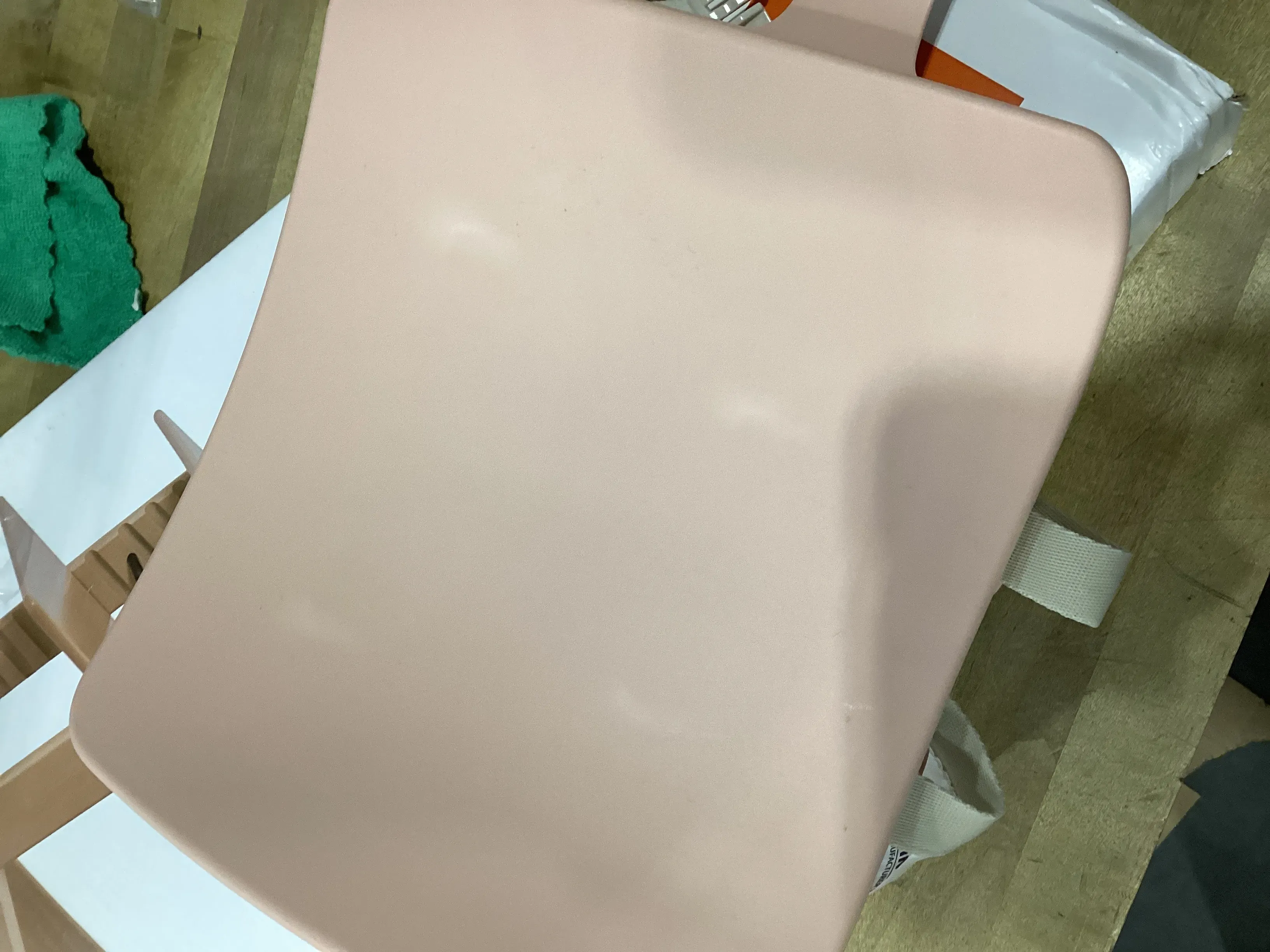 Tripp Trapp High Chair v2 - Serene Pink - Image 5