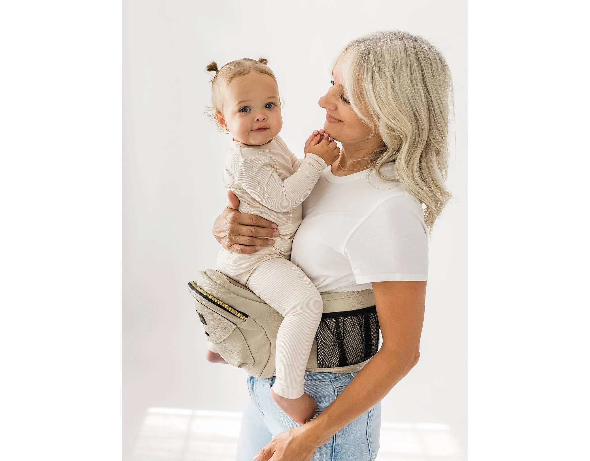 Vega Leather Hip Seat Baby Carrier - Cream - Image 6