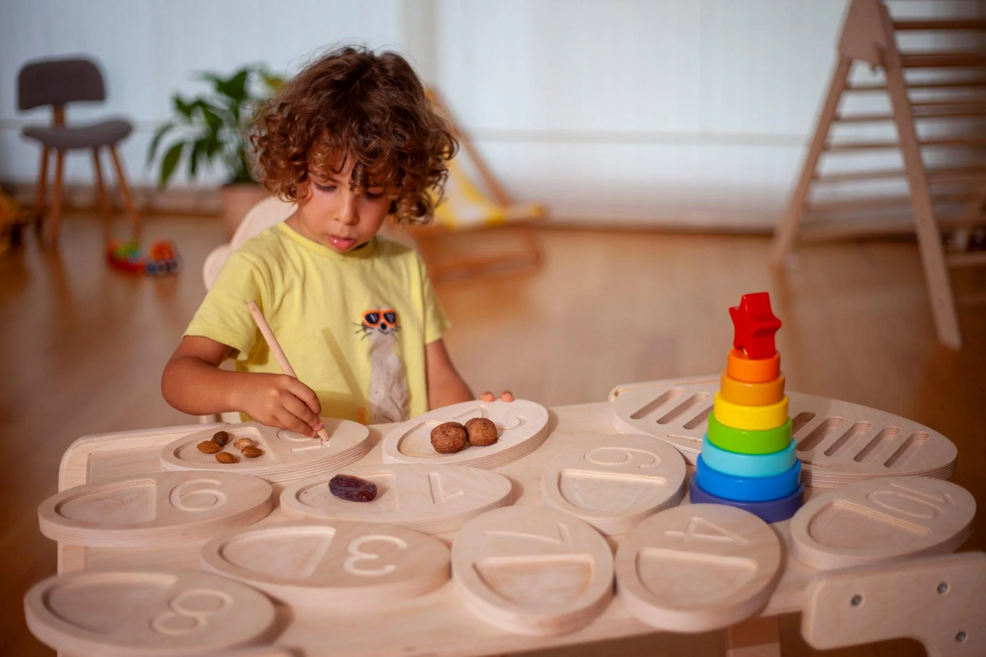 Wooden Tracing Board for Toddlers - Image 16